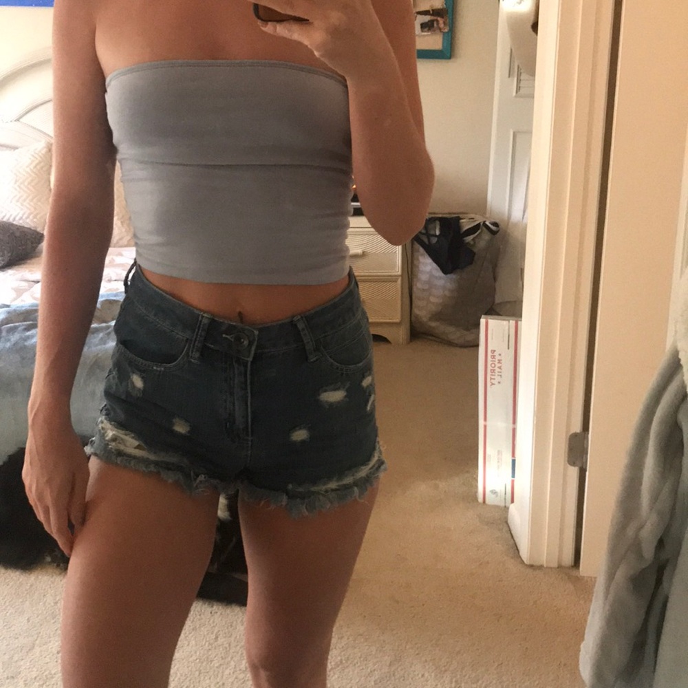 High waisted ripped jean shorts!